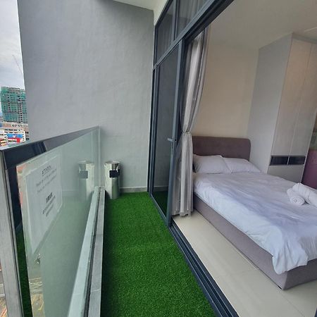 Kota Kinabalu City The Shore - Lucky 7 Homestay Buitenkant foto