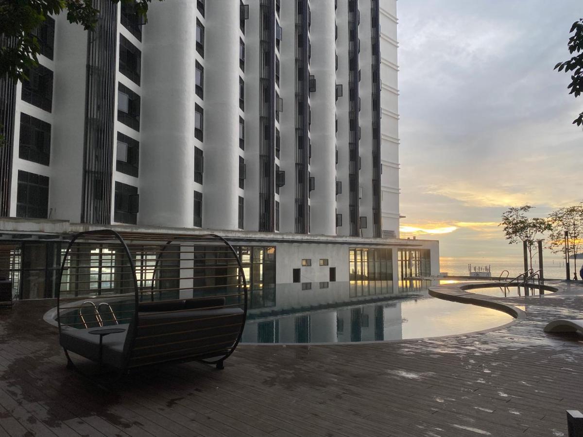 Kota Kinabalu City The Shore - Lucky 7 Homestay Buitenkant foto